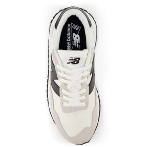 New Balance unisex  White and Gray Sneakers WS237BW